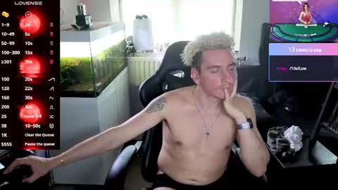 Rayzel White online show from 07/07/26, 05:50