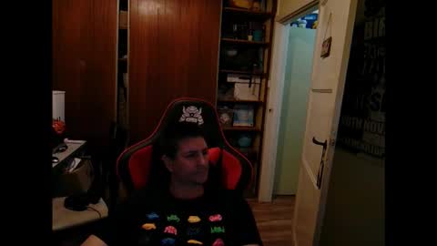 razoricau online show from 09/10/25, 04:51