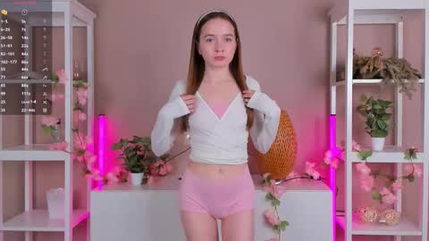 Sandy online show from 10/18/25, 03:09