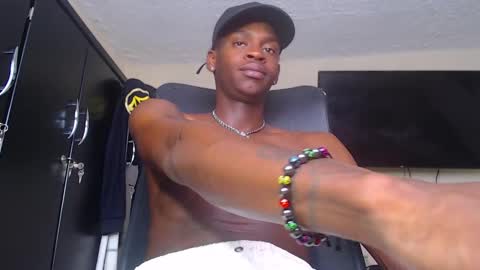 Snapshot of real1dk chatting on 01/14/25, 07:00 Sthith online show from 01/14/25, 07:00