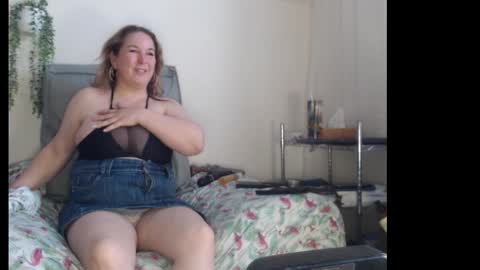 Snapshot of real_36_dd chatting on 01/05/26, 05:38 Fannie online show from 01/05/26, 05:38