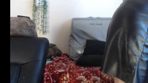 Fannie online show from 03/22/26, 03:59