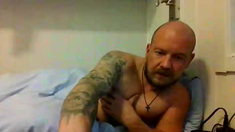 Snapshot of real_viking1 chatting on 10/25/25, 03:29 real_viking1 online show from 10/25/25, 03:29