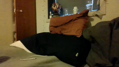 Snapshot of real_viking1 chatting on 12/14/25, 10:42 real_viking1 online show from 12/14/25, 10:42