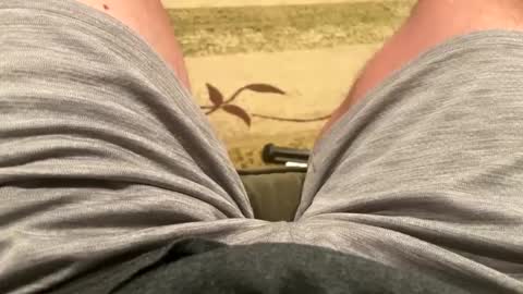 Snapshot of realbigload77 chatting on 09/24/25, 03:21 realbigload77 online show from 09/24/25, 03:21