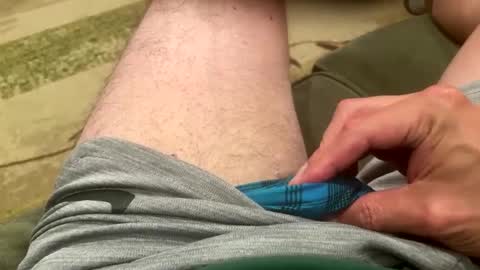 Snapshot of realbigload77 chatting on 10/08/25, 04:54 realbigload77 online show from 10/08/25, 04:54