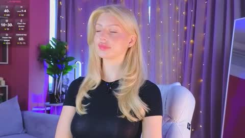 Snapshot of realcrystal chatting on 02/07/26, 04:49 Grace online show from 02/07/26, 04:49