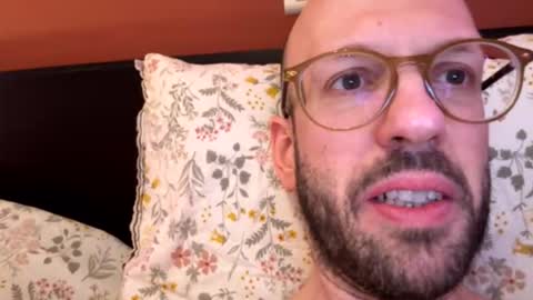 Snapshot of realhorsedick chatting on 02/01/26, 10:36 HugeSecret online show from 02/01/26, 10:36