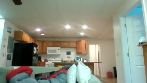 realmman86 online show from 12/27/24, 06:53