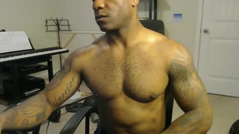 Rey online show from 10/12/25, 03:00