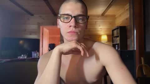 AliceEve online show from 03/10/26, 01:38