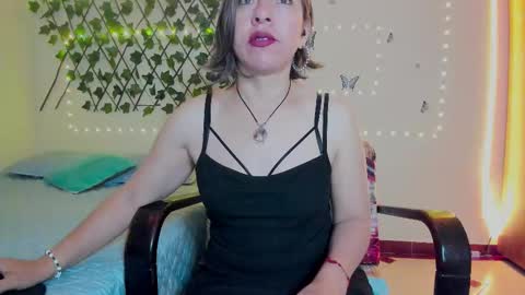 Rebbeca online show from 10/03/25, 10:23