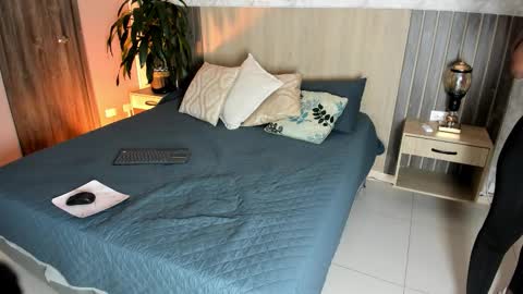 I invite you to my birthday on November 3th  online show from 03/16/26, 07:29