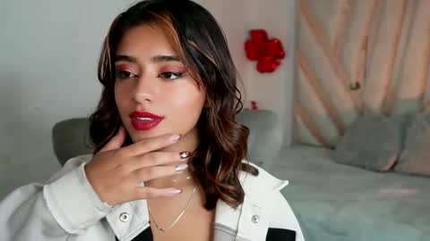 Snapshot of rebeca_cortez55 chatting on 09/14/25, 02:54  Rebecca online show from 09/14/25, 02:54