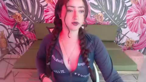 Snapshot of rebeca_dreams chatting on 07/06/26, 08:33 Rebeca dreams online show from 07/06/26, 08:33