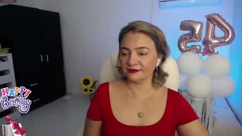 Snapshot of rebeca_milf chatting on 01/13/25, 12:13 REBECA online show from 01/13/25, 12:13