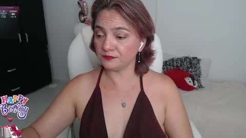 Snapshot of rebeca_milf chatting on 01/15/25, 11:30 REBECA online show from 01/15/25, 11:30