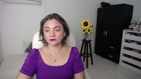Snapshot of rebeca_milf chatting on 03/07/25, 12:01 REBECA online show from 03/07/25, 12:01