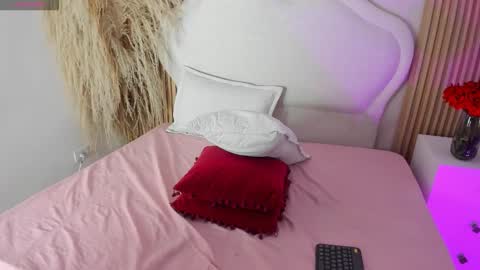 rebeca_taylor_ online show from 03/05/26, 04:08