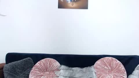 Snapshot of rebecamur chatting on 10/01/25, 04:13 rebecamur online show from 10/01/25, 04:13