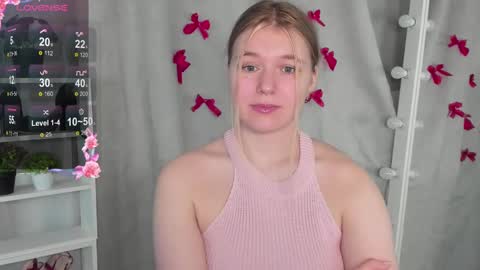 rebecca_____ online show from 02/20/25, 06:46