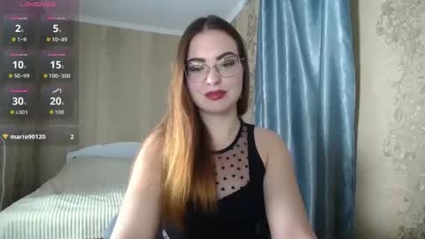 Snapshot of rebecca_ccaa chatting on 11/30/25, 11:25 Rebecca online show from 11/30/25, 11:25