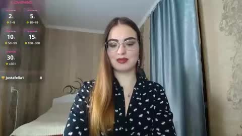 Rebecca online show from 01/09/26, 04:21