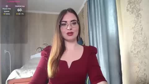 Rebecca online show from 04/11/26, 09:24