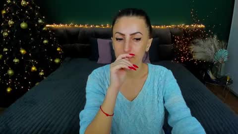 Snapshot of rebecca_diamonds chatting on 01/06/25, 06:47 rebecca_diamonds online show from 01/06/25, 06:47