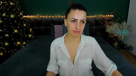 Snapshot of rebecca_diamonds chatting on 01/13/25, 06:49 rebecca_diamonds online show from 01/13/25, 06:49