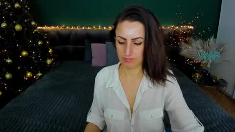 Snapshot of rebecca_diamonds chatting on 01/13/25, 09:52 rebecca_diamonds online show from 01/13/25, 09:52