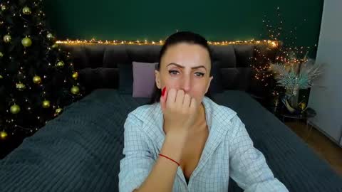 Snapshot of rebecca_diamonds chatting on 01/16/25, 12:20 rebecca_diamonds online show from 01/16/25, 12:20