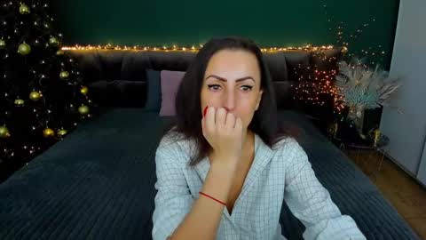 Snapshot of rebecca_diamonds chatting on 01/21/25, 06:22 rebecca_diamonds online show from 01/21/25, 06:22