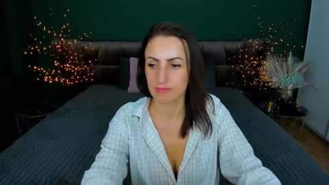 Snapshot of rebecca_diamonds chatting on 01/23/25, 03:22 rebecca_diamonds online show from 01/23/25, 03:22