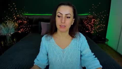 Snapshot of rebecca_diamonds chatting on 02/02/25, 06:37 rebecca_diamonds online show from 02/02/25, 06:37