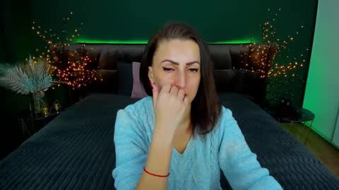 Snapshot of rebecca_diamonds chatting on 02/19/25, 07:06 rebecca_diamonds online show from 02/19/25, 07:06