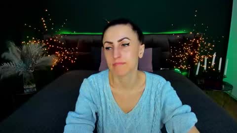 rebecca_diamonds online show from 02/24/26, 06:44