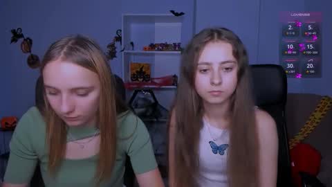 Snapshot of rebecca_smile_ chatting on 10/23/25, 01:10 rebecca_smile_ online show from 10/23/25, 01:10