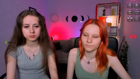 Snapshot of rebecca_smile_ chatting on 05/19/26, 12:22 rebecca_smile_ online show from 05/19/26, 12:22