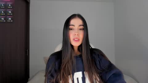 Rebecca online show from 03/11/25, 12:44