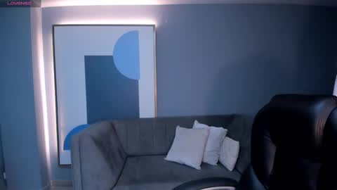 Snapshot of rebeccahudson_ chatting on 02/09/25, 11:25 Rebe online show from 02/09/25, 11:25