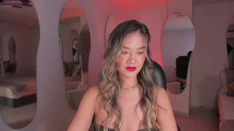 Snapshot of rebeccahudson_ chatting on 03/06/25, 01:58 Rebe online show from 03/06/25, 01:58