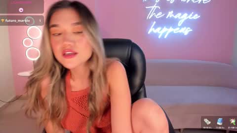 Snapshot of rebeccahudson_ chatting on 03/12/25, 05:57 Rebe online show from 03/12/25, 05:57