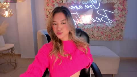 Snapshot of rebeccahudson_ chatting on 10/06/25, 07:55 Rebe online show from 10/06/25, 07:55