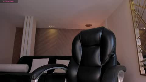 Rebe online show from 04/30/26, 08:57