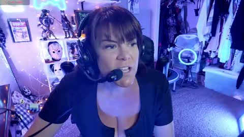 Rebecca Love online show from 05/09/26, 08:03