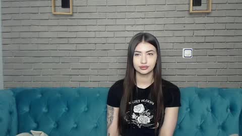 rebeccamosc online show from 04/06/26, 05:08