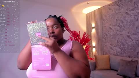 Snapshot of rebeka_spencer chatting on 03/05/25, 11:17 rebeka online show from 03/05/25, 11:17