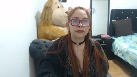 Snapshot of rebekkamaturee chatting on 09/18/25, 01:40 rebeka online show from 09/18/25, 01:40