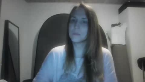 Keely KeKe Kiwi online show from 10/25/25, 04:02